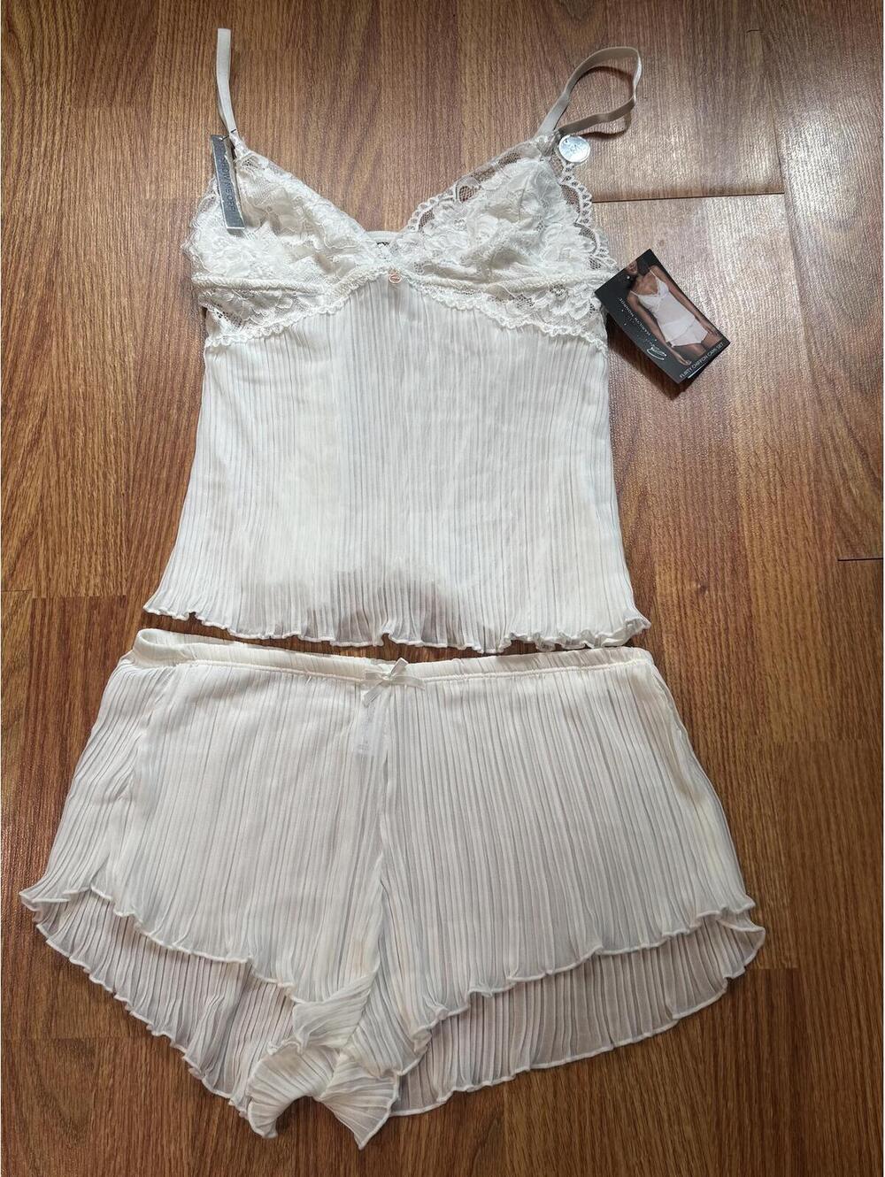Women's Set | Marilyn Monroe| Flirty Chiffon Cami Set | Size M | NWT